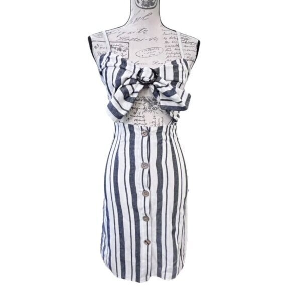 BOOHOO Sexy BODYCON Blue White Striped Dress Cut Out Bodice Front Bow Size 8 NWT - Picture 1 of 16